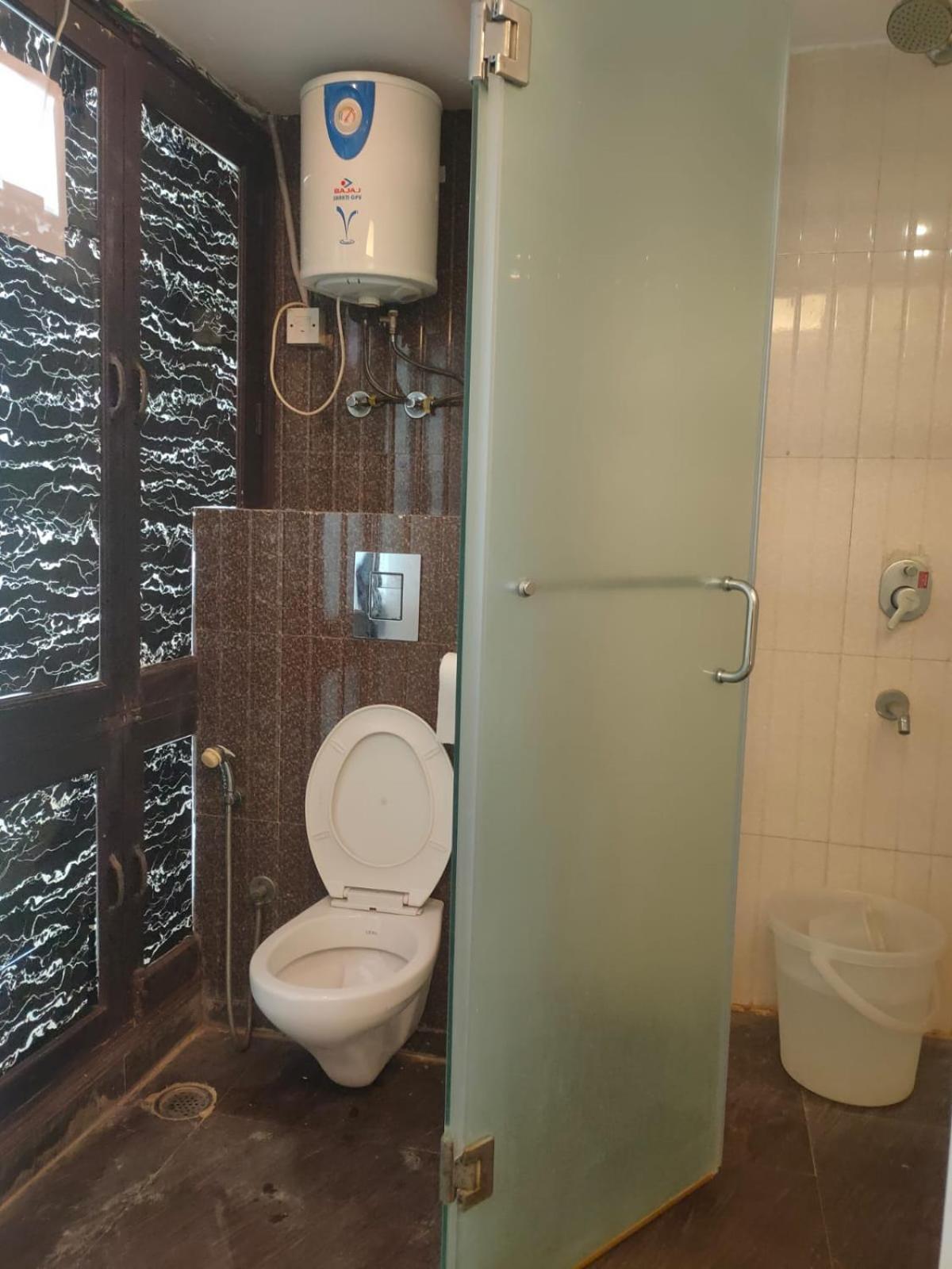 Hotel Blueberry Нью-Делі Екстер'єр фото